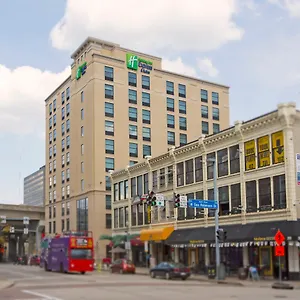 holiday-inn-express-suites-pittsburgh-north-shore.hotels-in-pittsburgh.com/