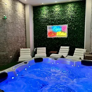sicily-in-love-2-rooms-breakfast.taorminaitalyhotels.com/